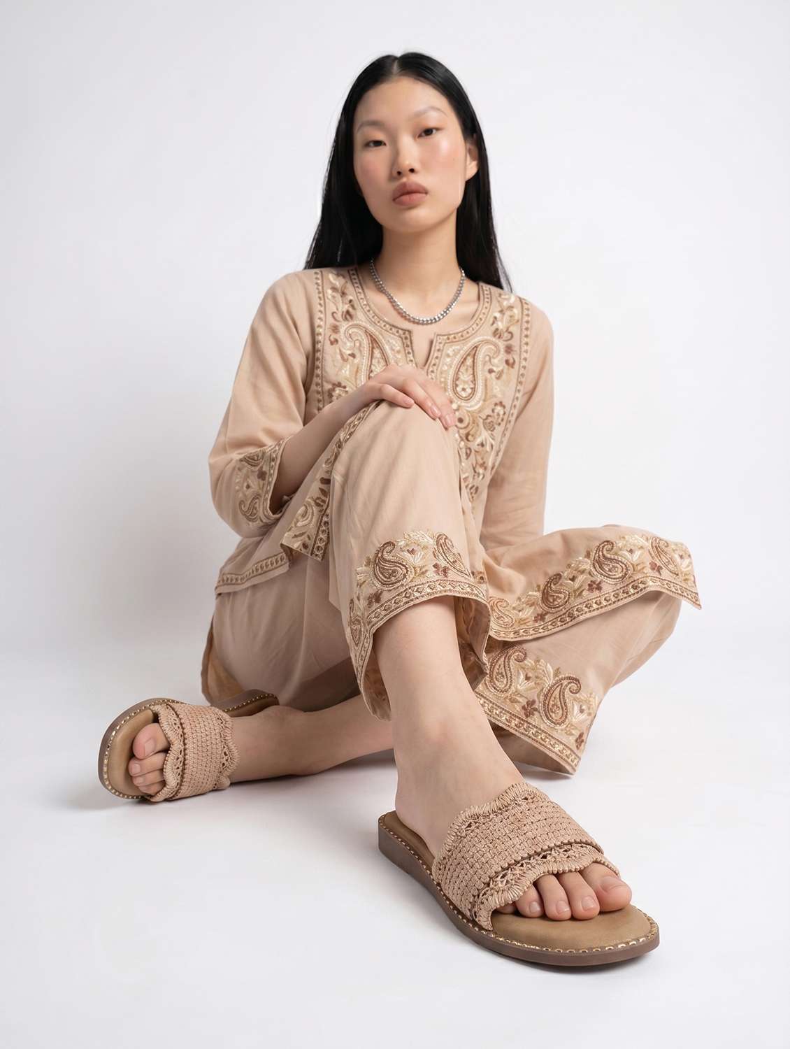 women textured slip on flats - 22541896 -  Standard Image - 4
