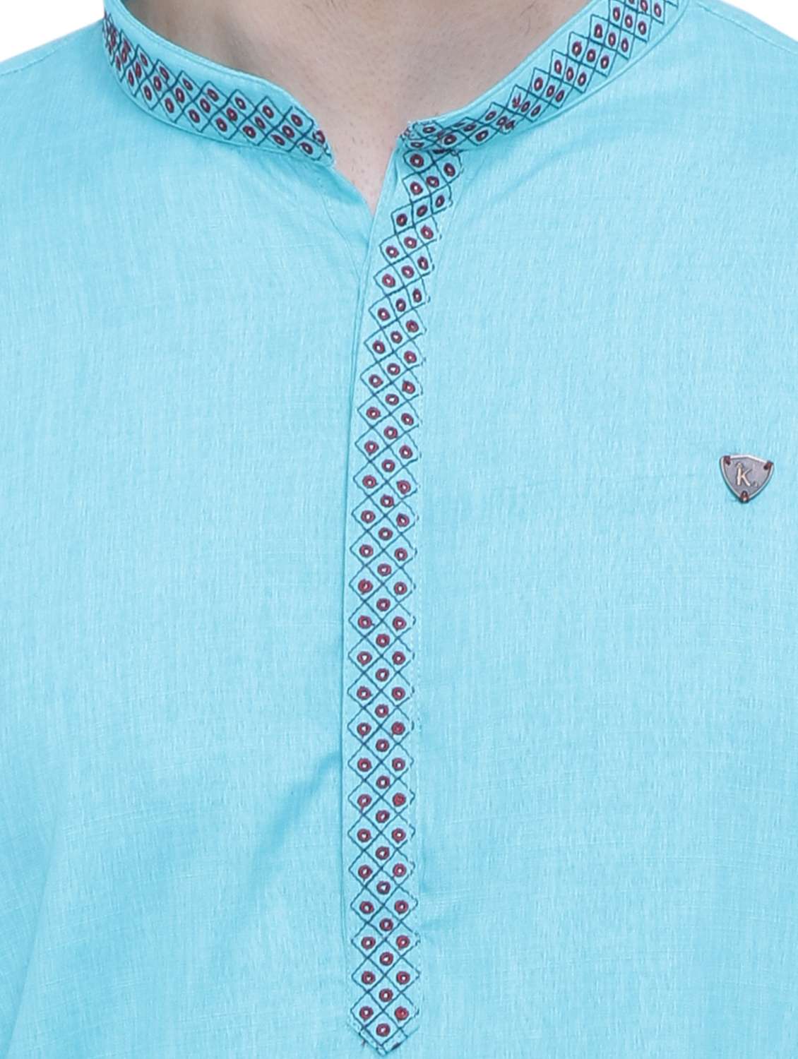 Men Solid Mandarin Neck Long Kurta - 22541975 -  Standard Image - 1