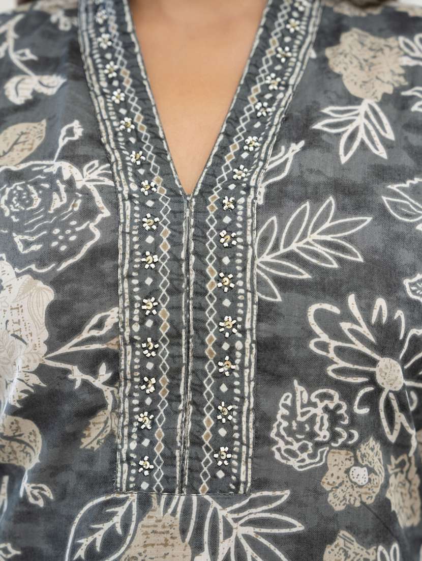 women printed three quarter sleeve kurta pant with dupatta set - 22541981 -  Standard Image - 4
