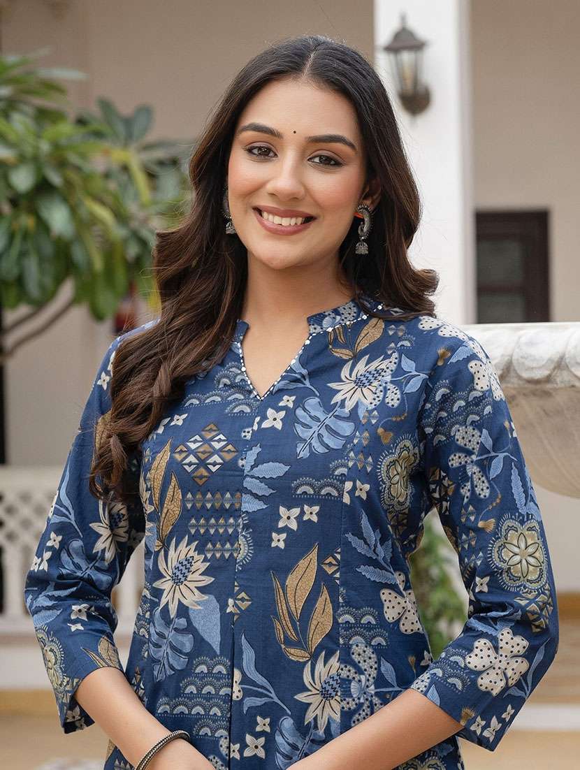 women printed three quarter sleeve kurta palazzo set - 22541984 -  Standard Image - 1