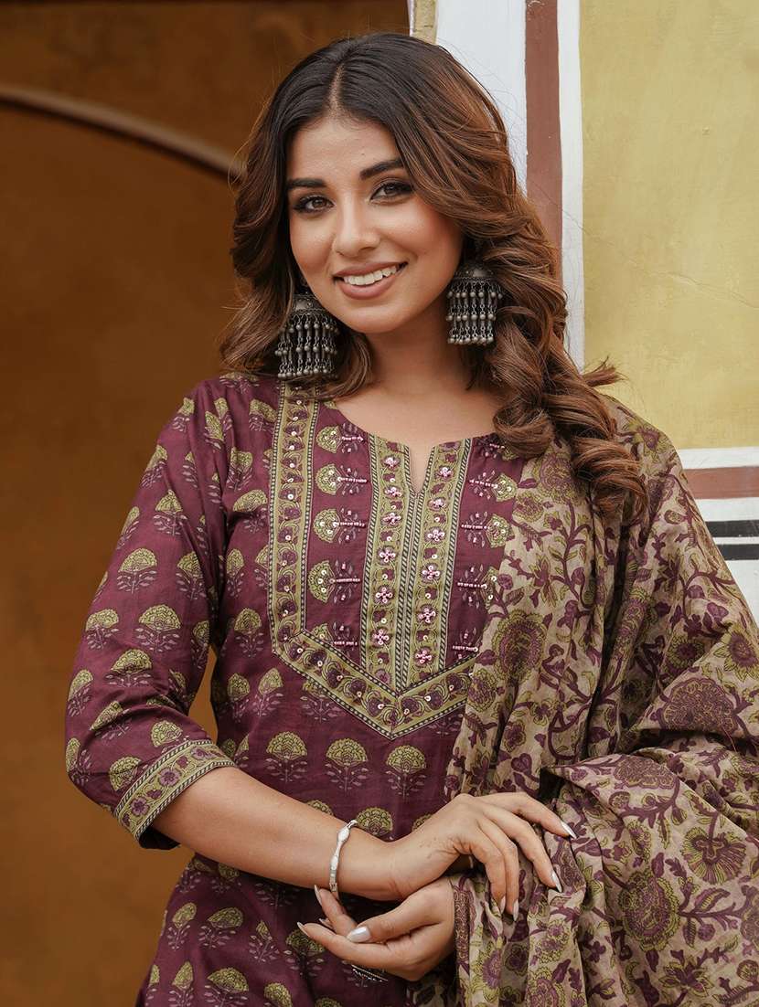 women printed three quarter sleeve kurta palazzo with dupatta set - 22541995 -  Standard Image - 1