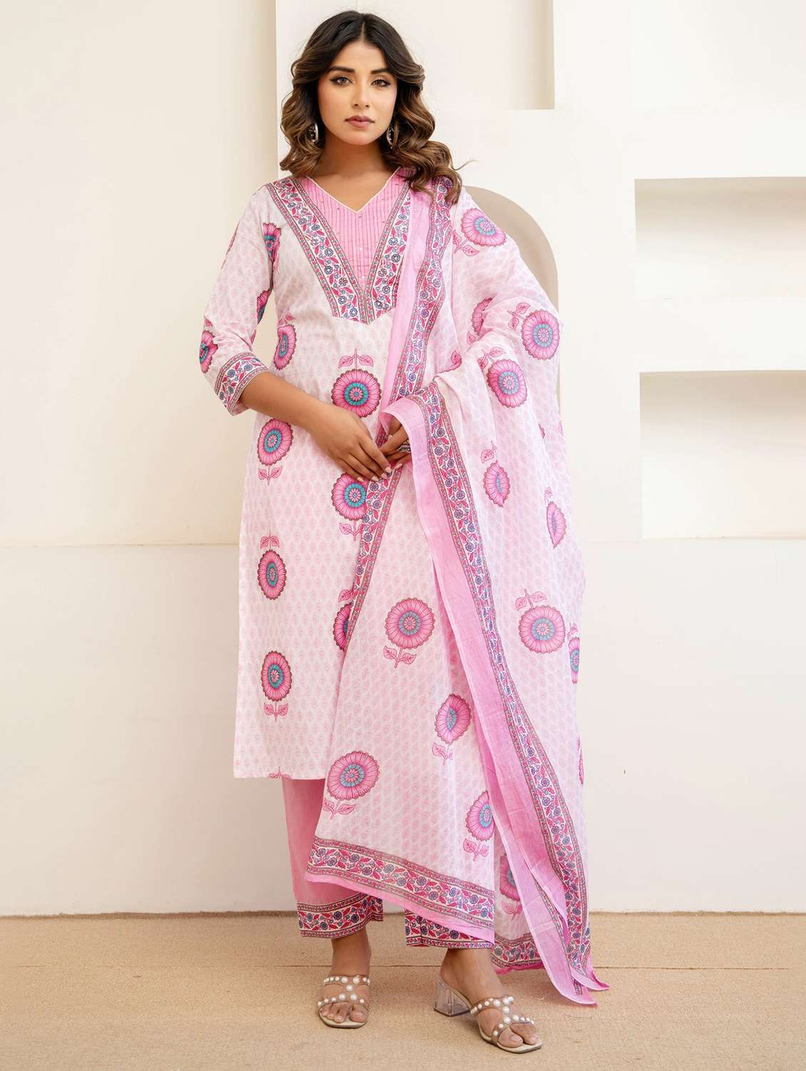 Women Printed Three Quarter Sleeve Kurta Pant With Dupatta Set - 22542002 -  Standard Image - 4