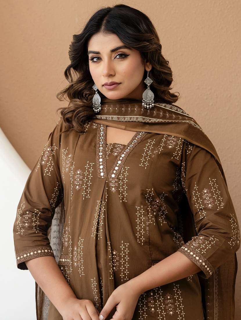women printed three quarter sleeve kurta palazzo with dupatta set - 22542004 -  Standard Image - 1