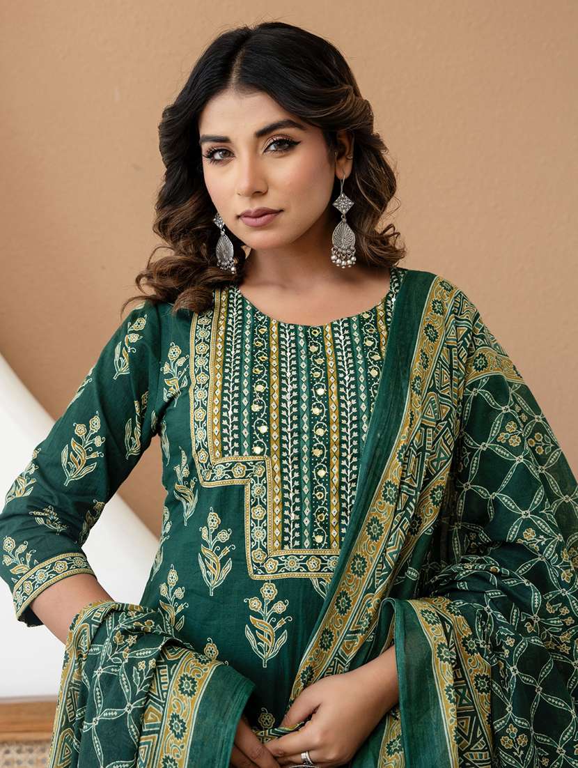 Women Printed Three Quarter Sleeve Kurta Pant With Dupatta Set - 22542015 -  Standard Image - 1