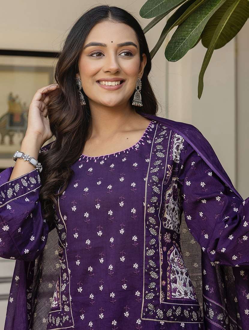 women printed three quarter sleeve kurta palazzo with dupatta set - 22542021 -  Standard Image - 1