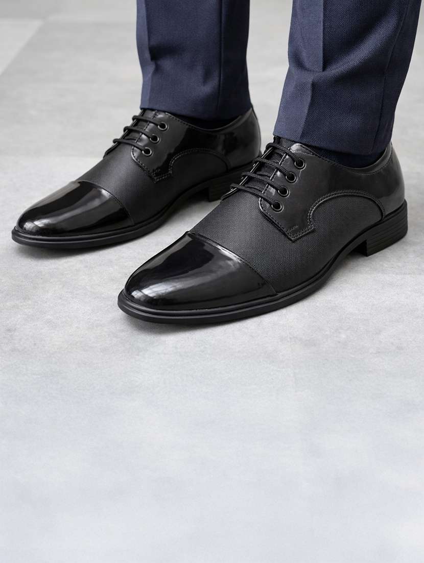 men textured lace up derby shoes - 22542086 -  Standard Image - 4