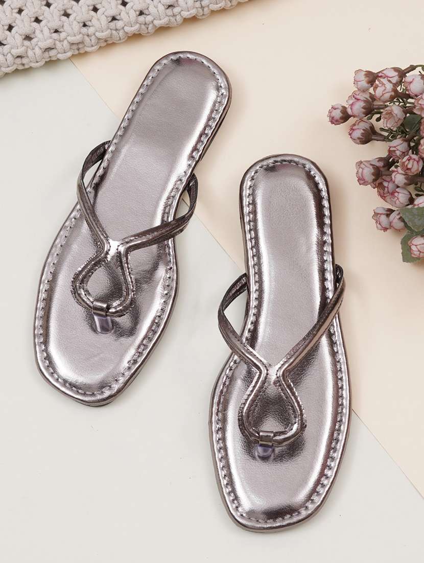 women solid toe separator flats