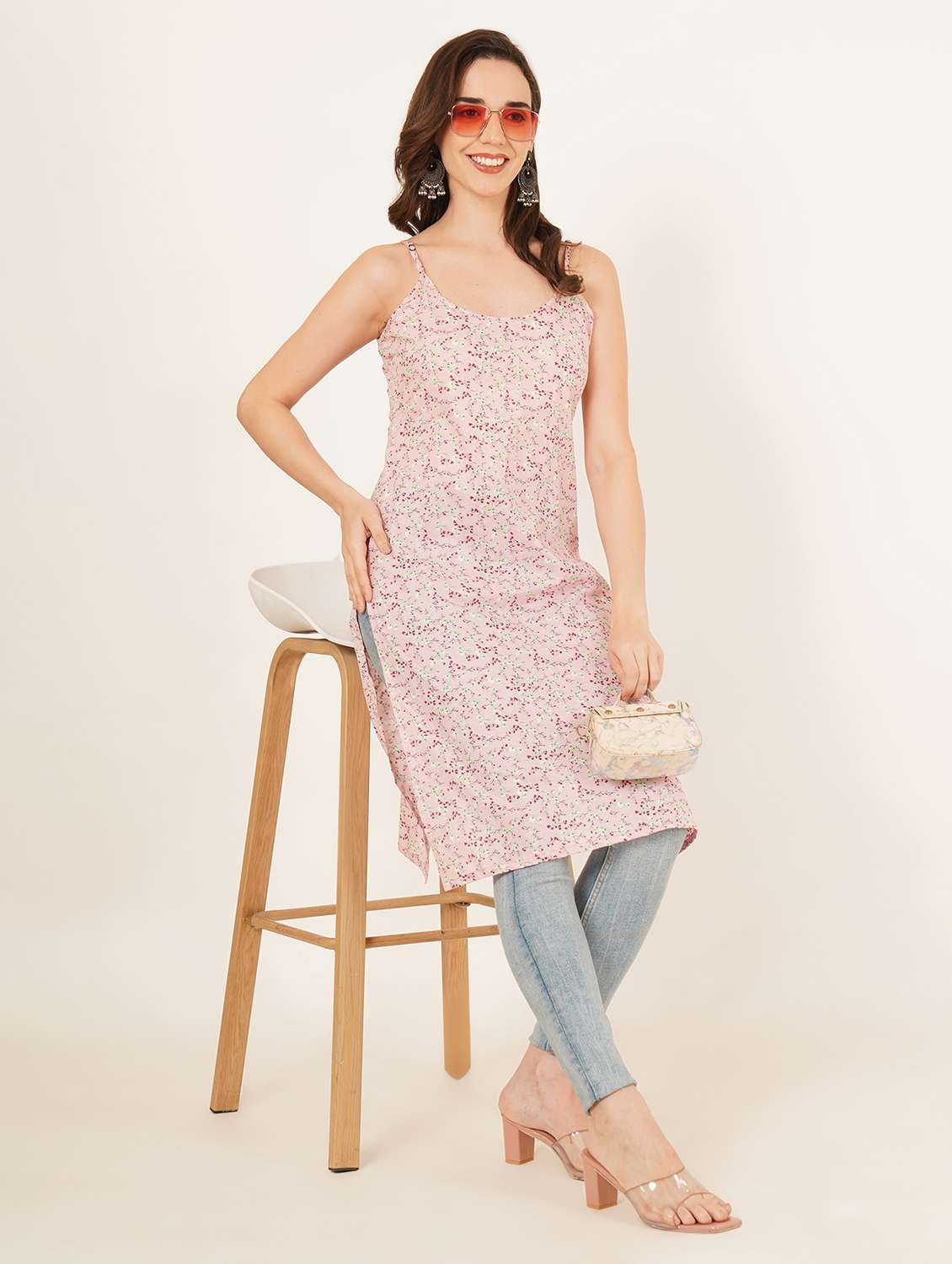 women printed shoulder strap straight kurta - 22542764 -  Standard Image - 4