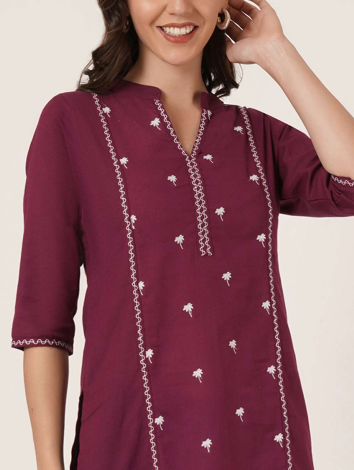 women embroidered three quarter sleeve straight kurti - 22542804 -  Standard Image - 1
