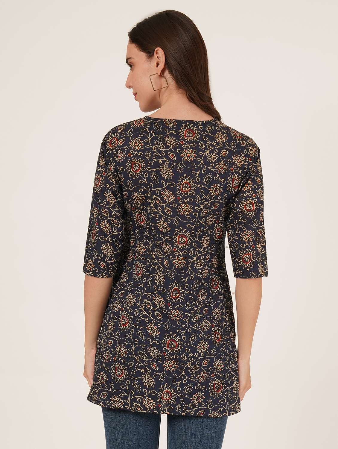 women printed three quarter sleeve straight kurti - 22542874 -  Standard Image - 4