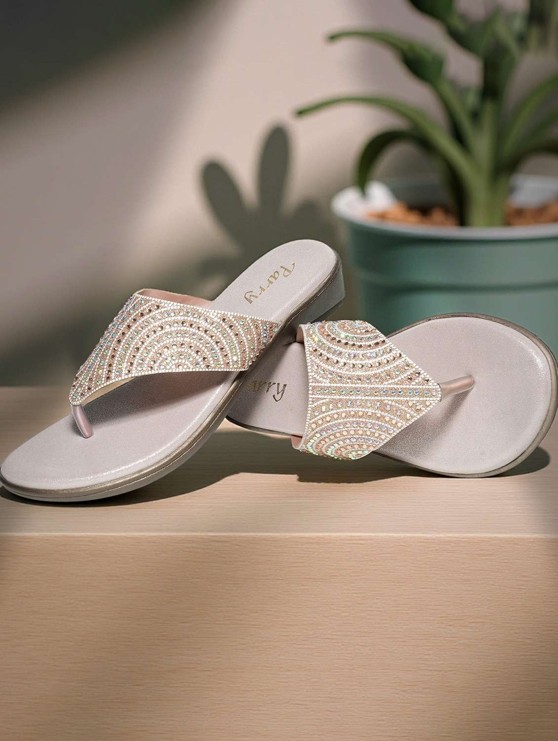 women embellished toe separator flat sandal