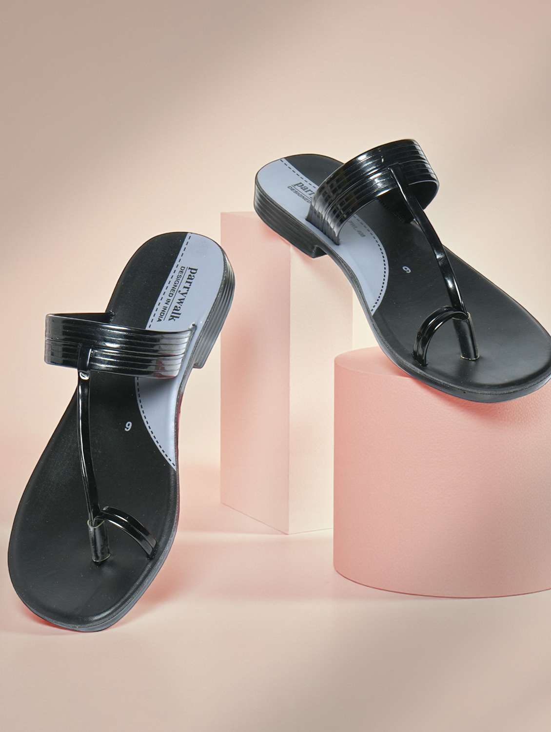 women black one toe sandal