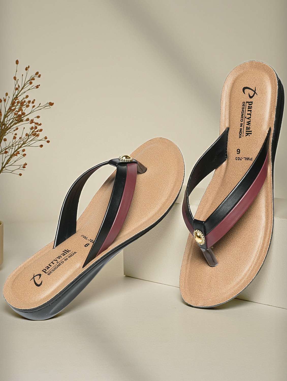 women color block toe separator flat sandal