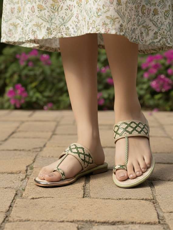 women textured one toe sandal - 22543132 -  Standard Image - 4