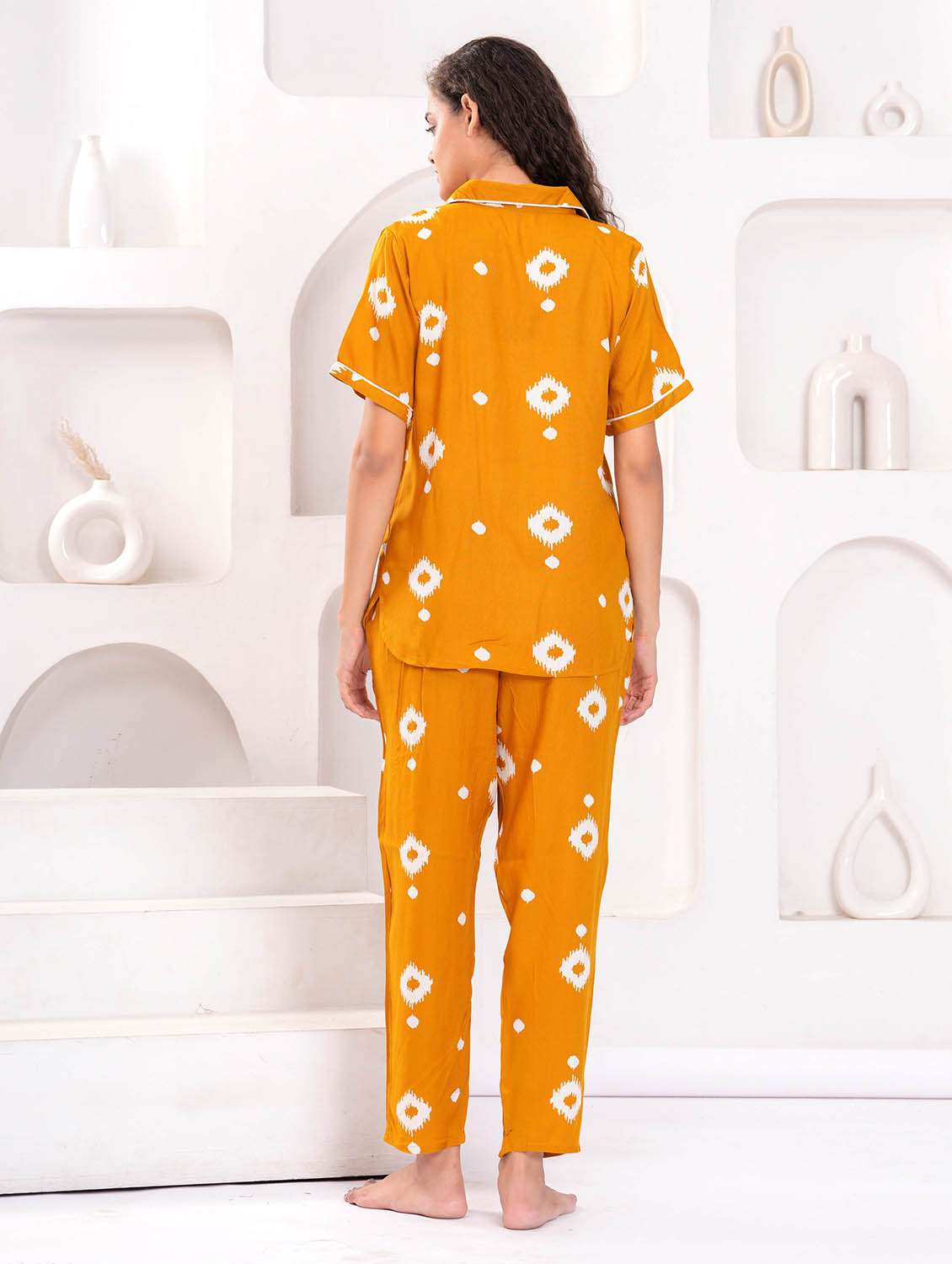 women printed short sleeves shirt and pyjama set - 22543203 -  Standard Image - 4