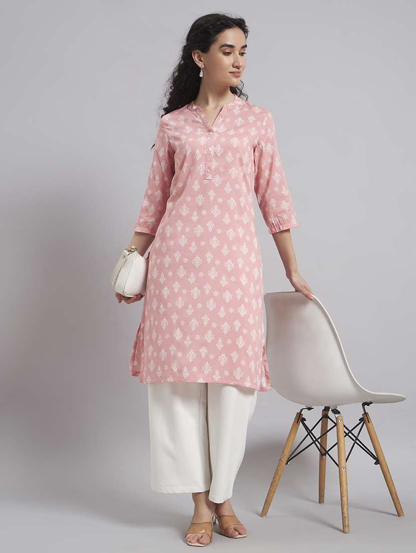 women printed three quarter sleeve straight kurta