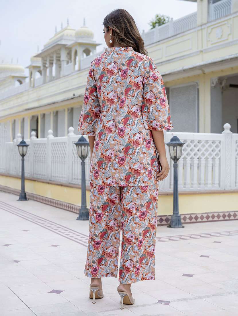 Women Printed Three Quarter Sleeves Ethnic Co-ord Set - 22543555 -  Standard Image - 4