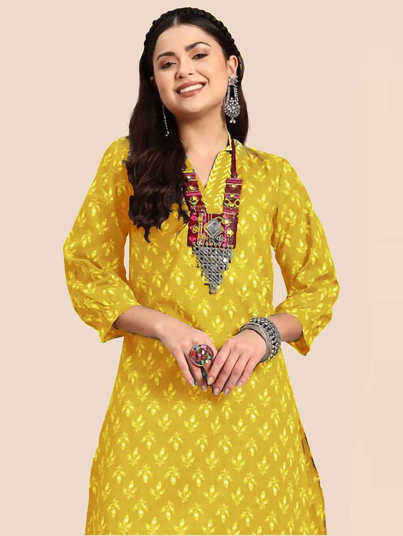 Women Printed Three Quarter Sleeves Kurta Salwar Set - 22543585 -  Standard Image - 1