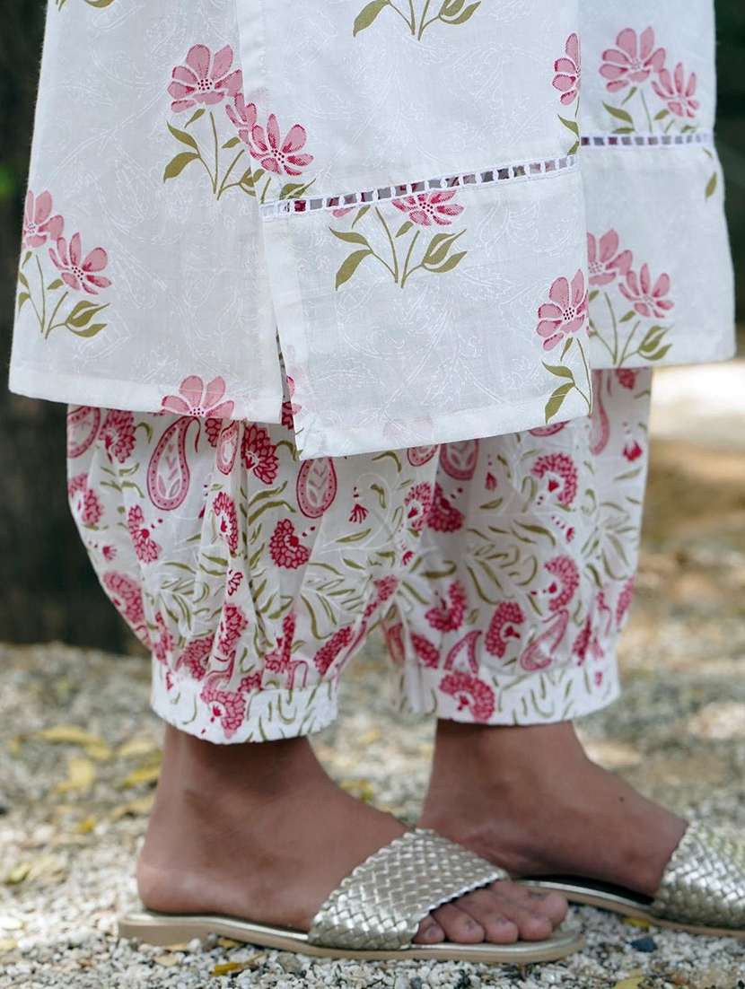 Women Printed Three Quarter Sleeves Kurta Salwar Set - 22543588 -  Standard Image - 4