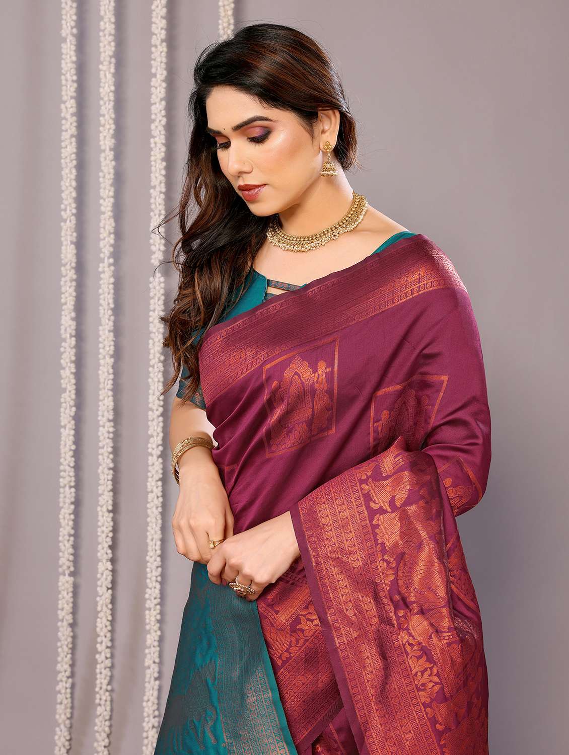 Women Self Design Banarasi Saree With Blouse - 22543854 -  Standard Image - 1