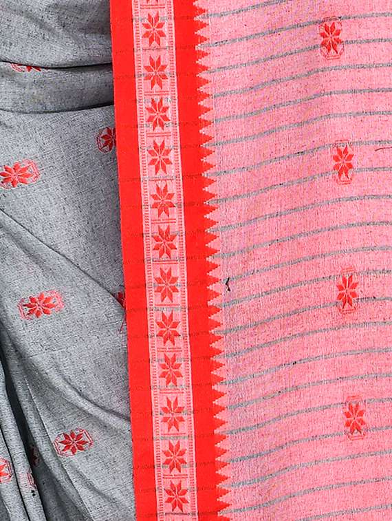 women self design handloom saree with blouse - 22543970 -  Standard Image - 1