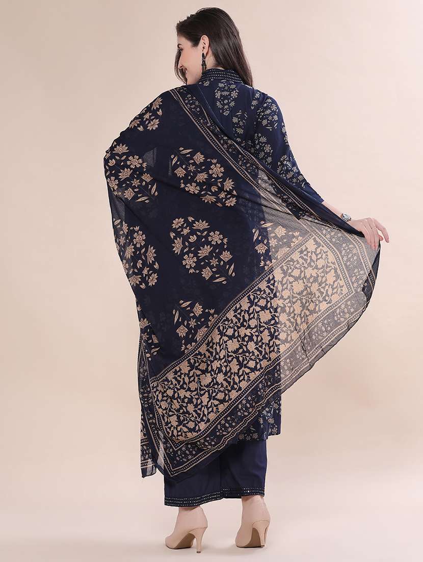 Women Printed Three Quarter Sleeves Kurta Pant With Dupatta Set - 22546277 -  Standard Image - 4