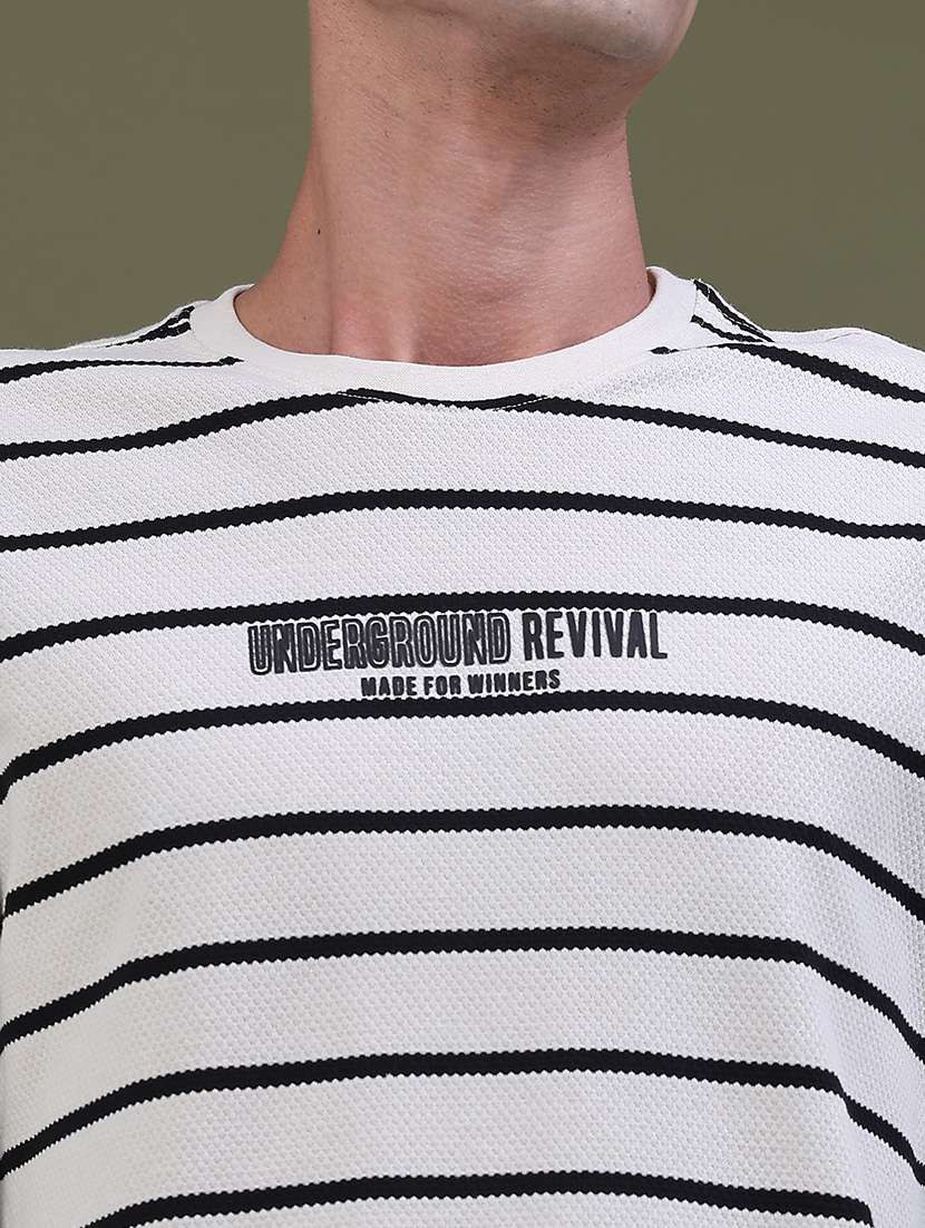 Men Striped Long Sleeve Regular Fit T-shirt - 22546400 -  Standard Image - 1