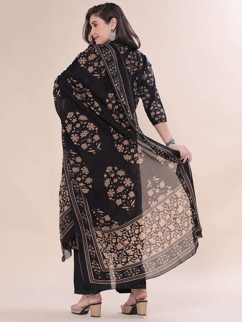 women printed three quarter sleeves kurta pant with dupatta set - 22546838 -  Standard Image - 4