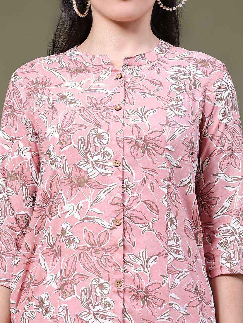 Women Printed Three Quarter Sleeves Straight Kurta - 22547352 -  Standard Image - 1