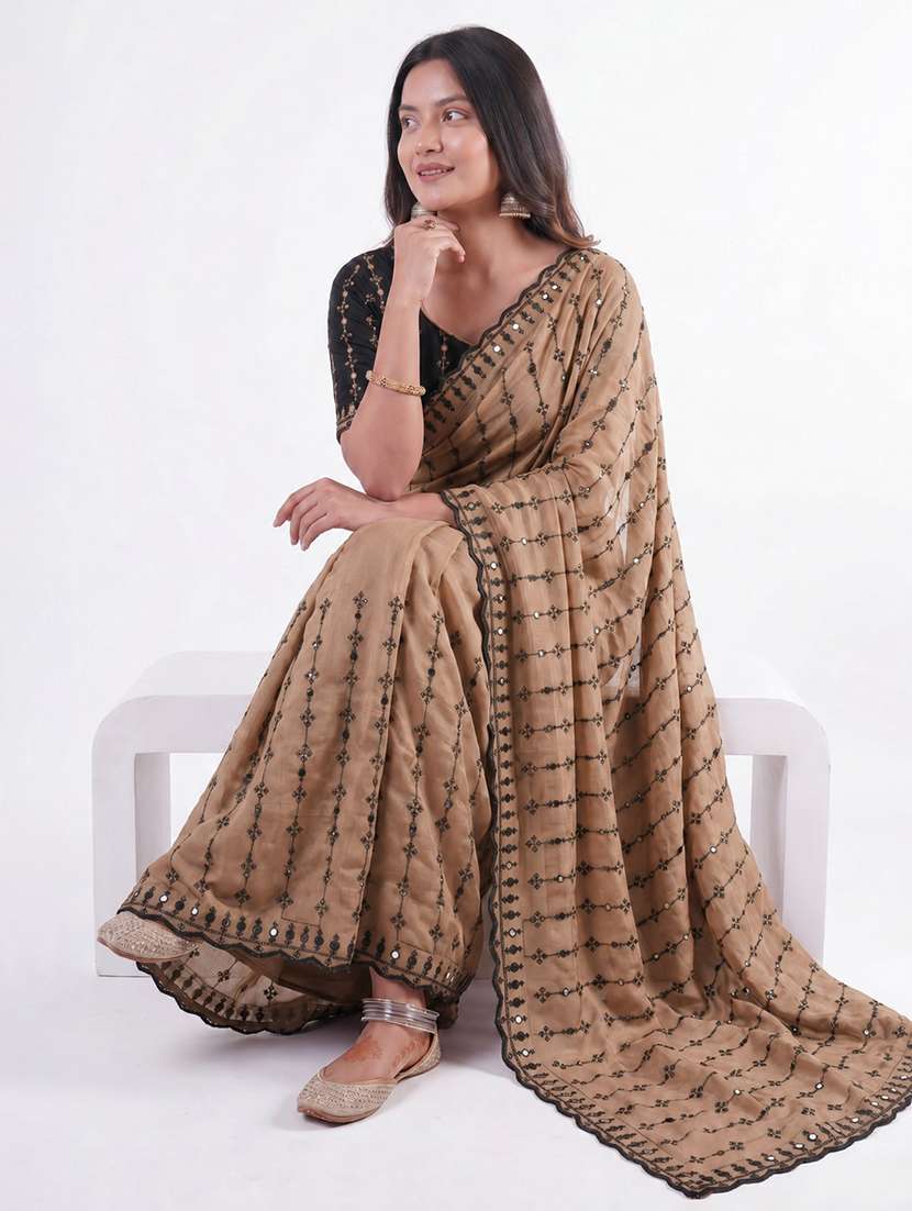 women solid with work embroidered saree with blouse - 22547897 -  Standard Image - 4