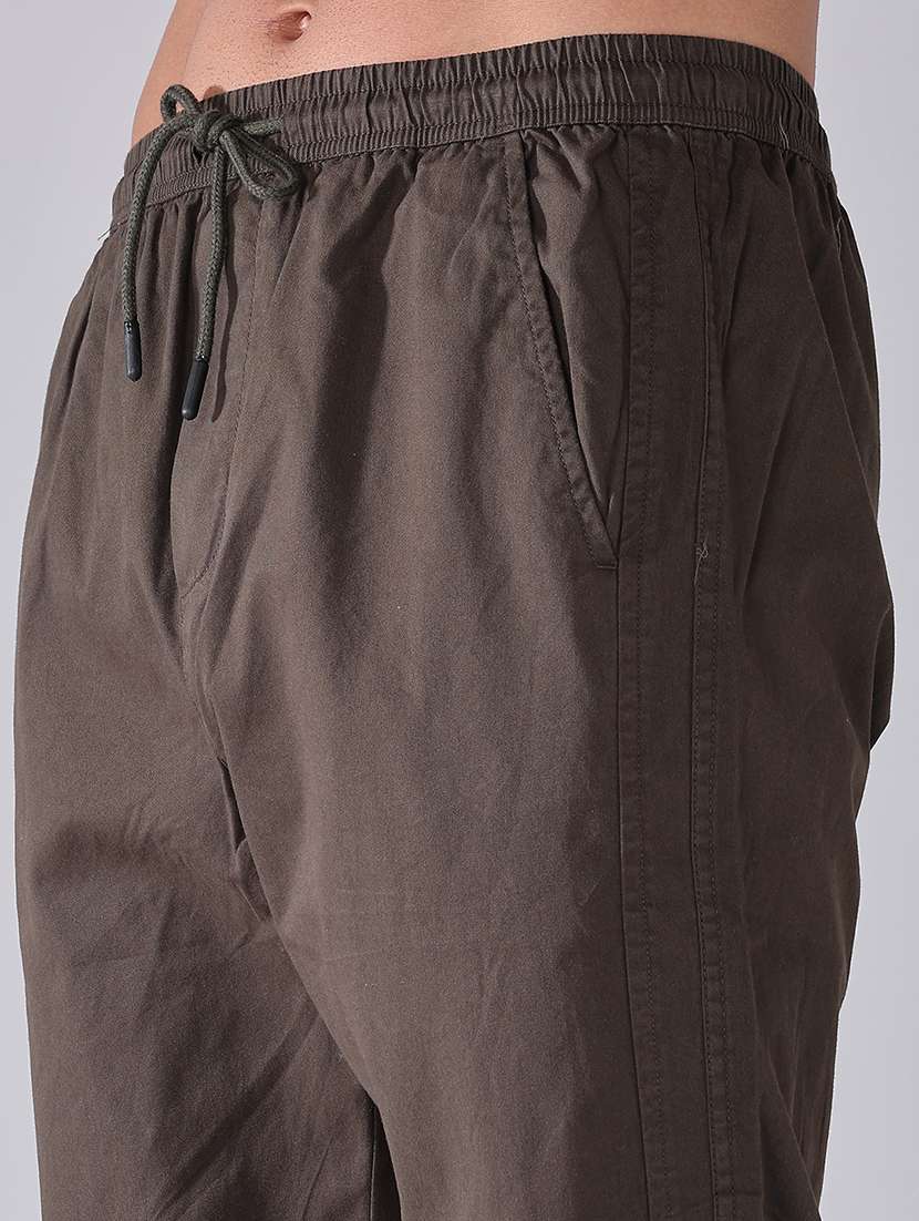 men solid mid rise full length track pant - 22547910 -  Standard Image - 1