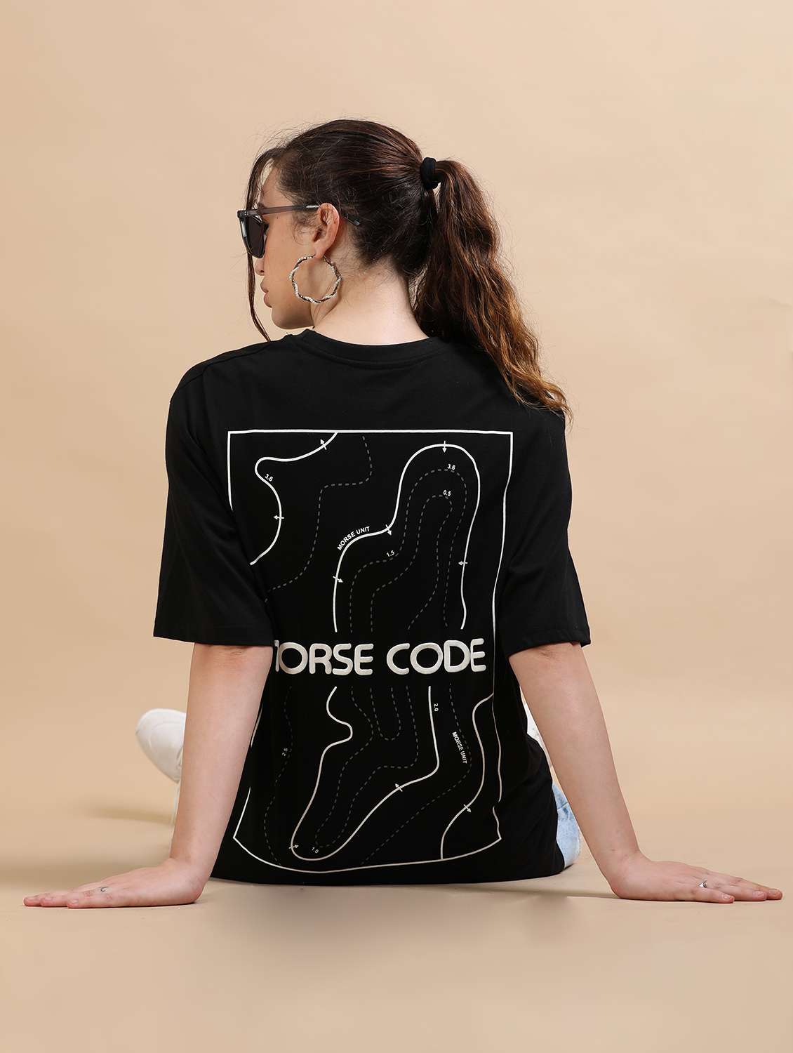women printed short sleeves oversized t-shirt - 22547986 -  Standard Image - 4