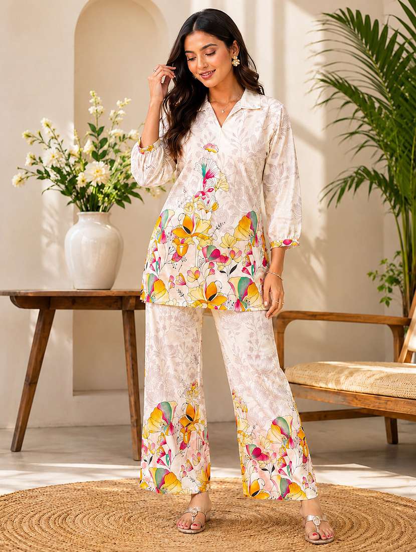 women printed collared top and trouser co-ord set - 22548017 -  Standard Image - 1