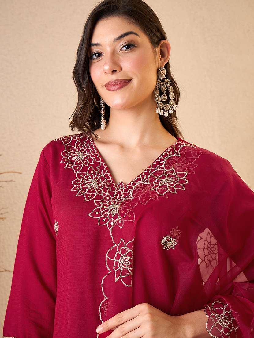 women embroidered three quarter sleeve kurta pant with dupatta set - 22548117 -  Standard Image - 1