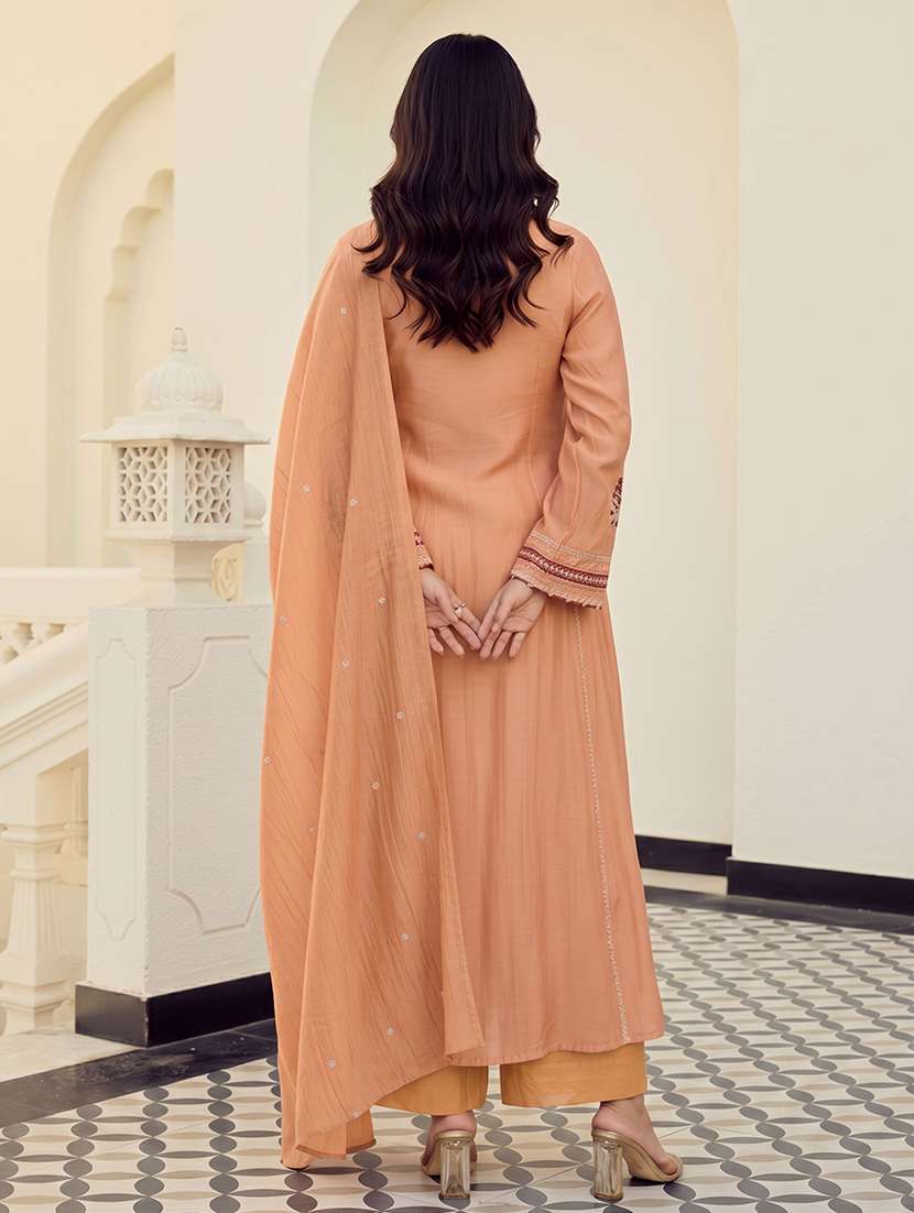 women embroidered long sleeve kurta pant with dupatta set - 22548120 -  Standard Image - 4