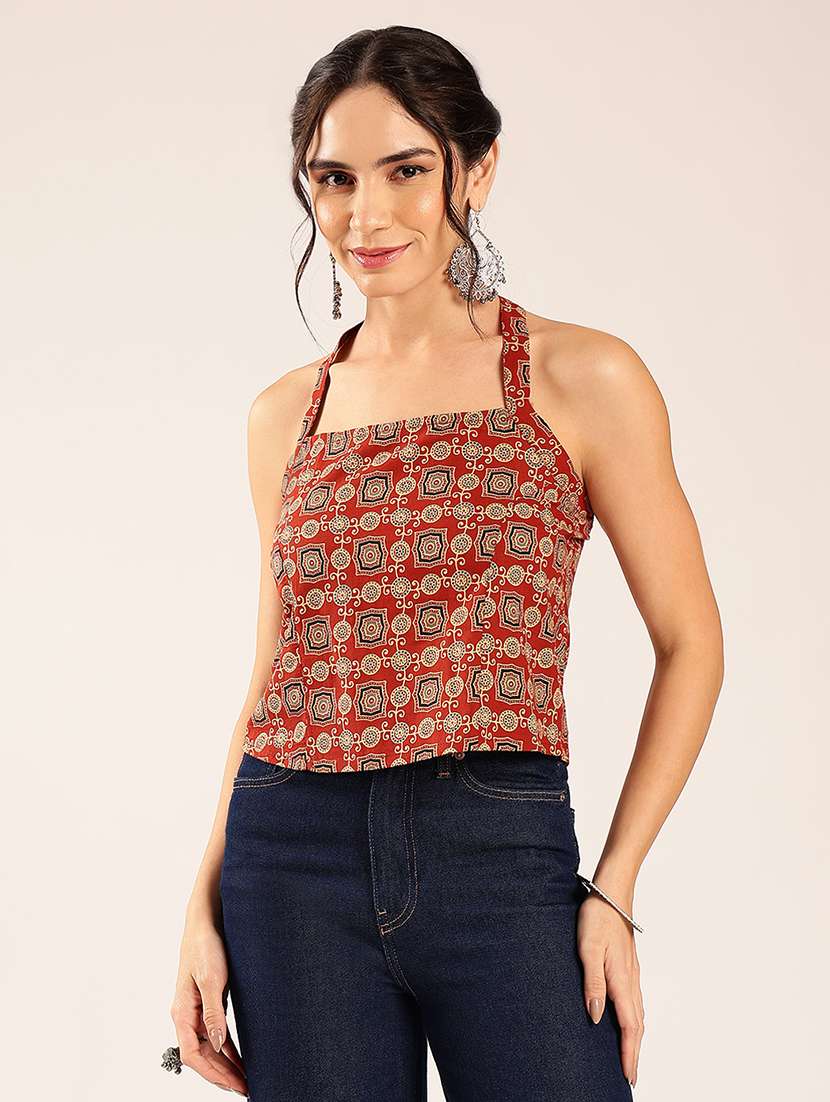 Women Printed Halter Neck Crop Top - 22548324 -  Standard Image - 1