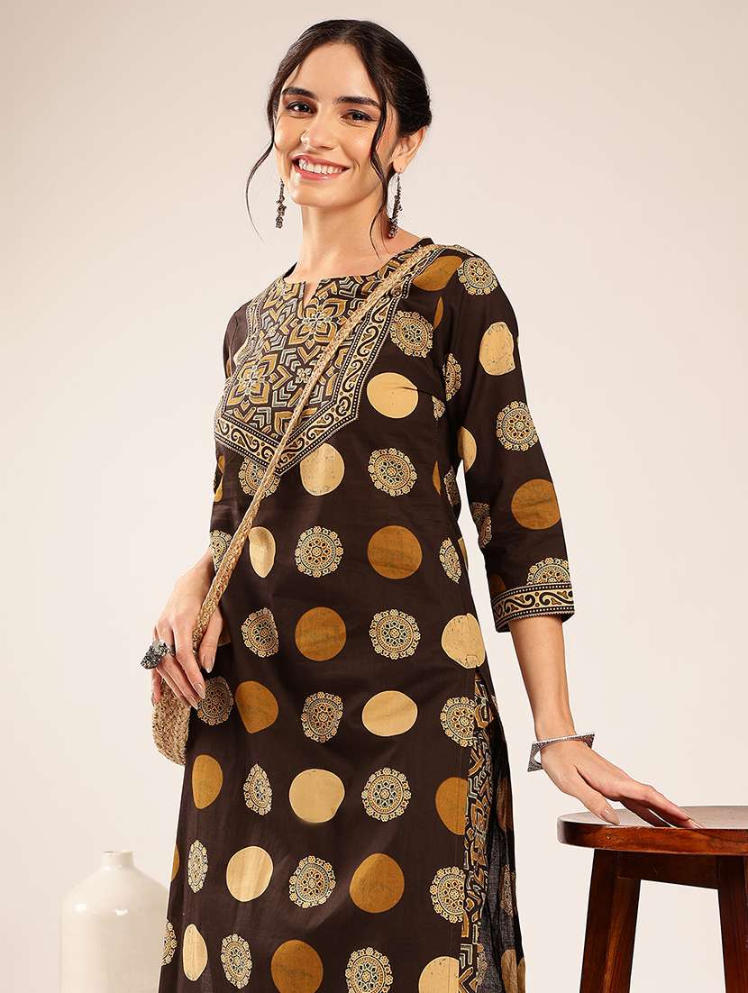 women printed three quarter sleeves kurta palazzo set  - 22548342 -  Standard Image - 1