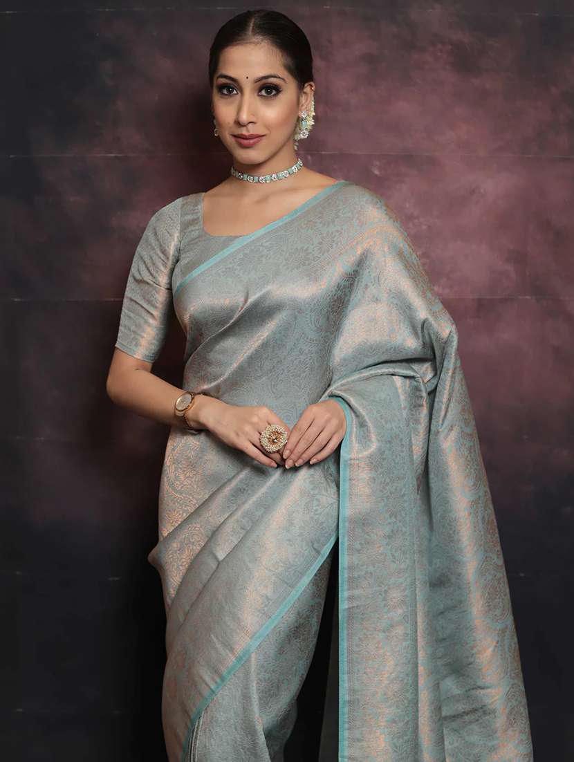 women self design banarasi saree with blouse - 22548566 -  Standard Image - 4
