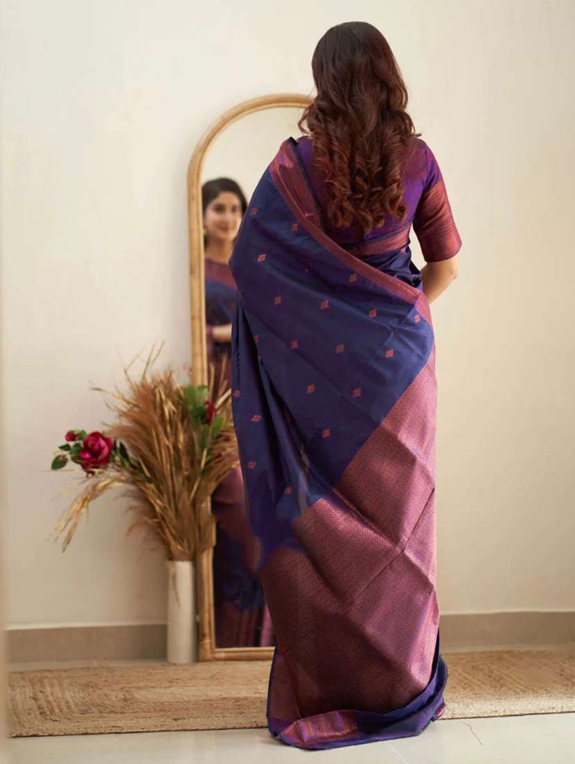 women self design banarasi saree with blouse - 22548570 -  Standard Image - 1