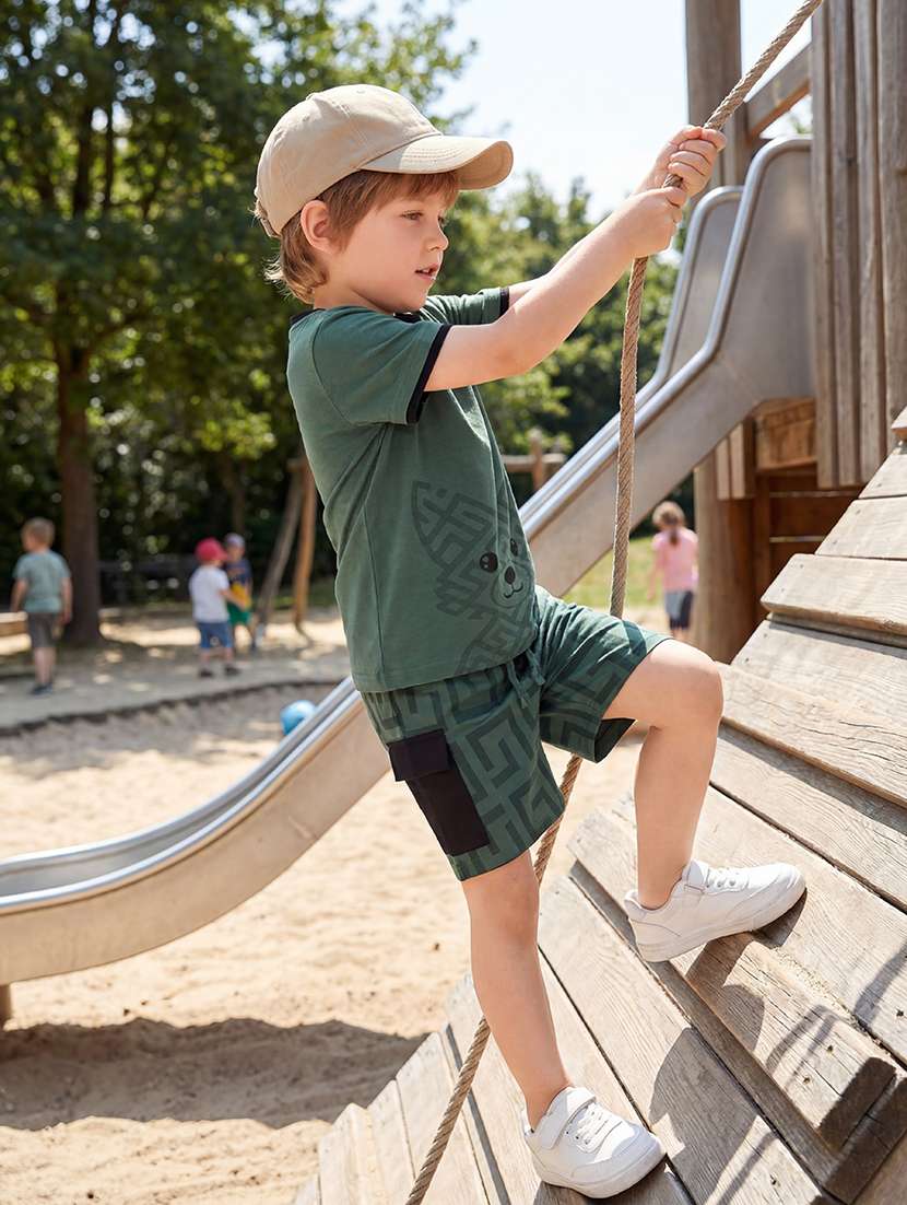 boys printed round neck t-shirt and shorts set