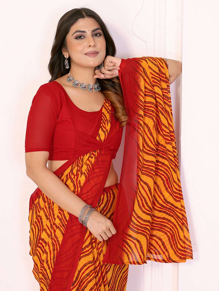 women printed casual wear saree with blouse - 22548886 -  Standard Image - 1