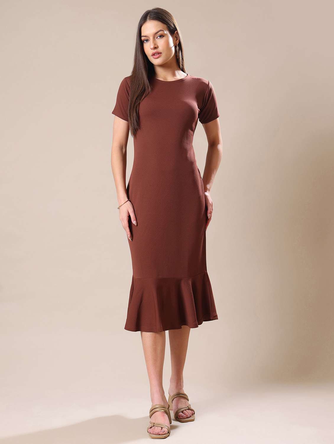 Women Solid Short Sleeves Sheath Dress - 22549151 -  Standard Image - 1