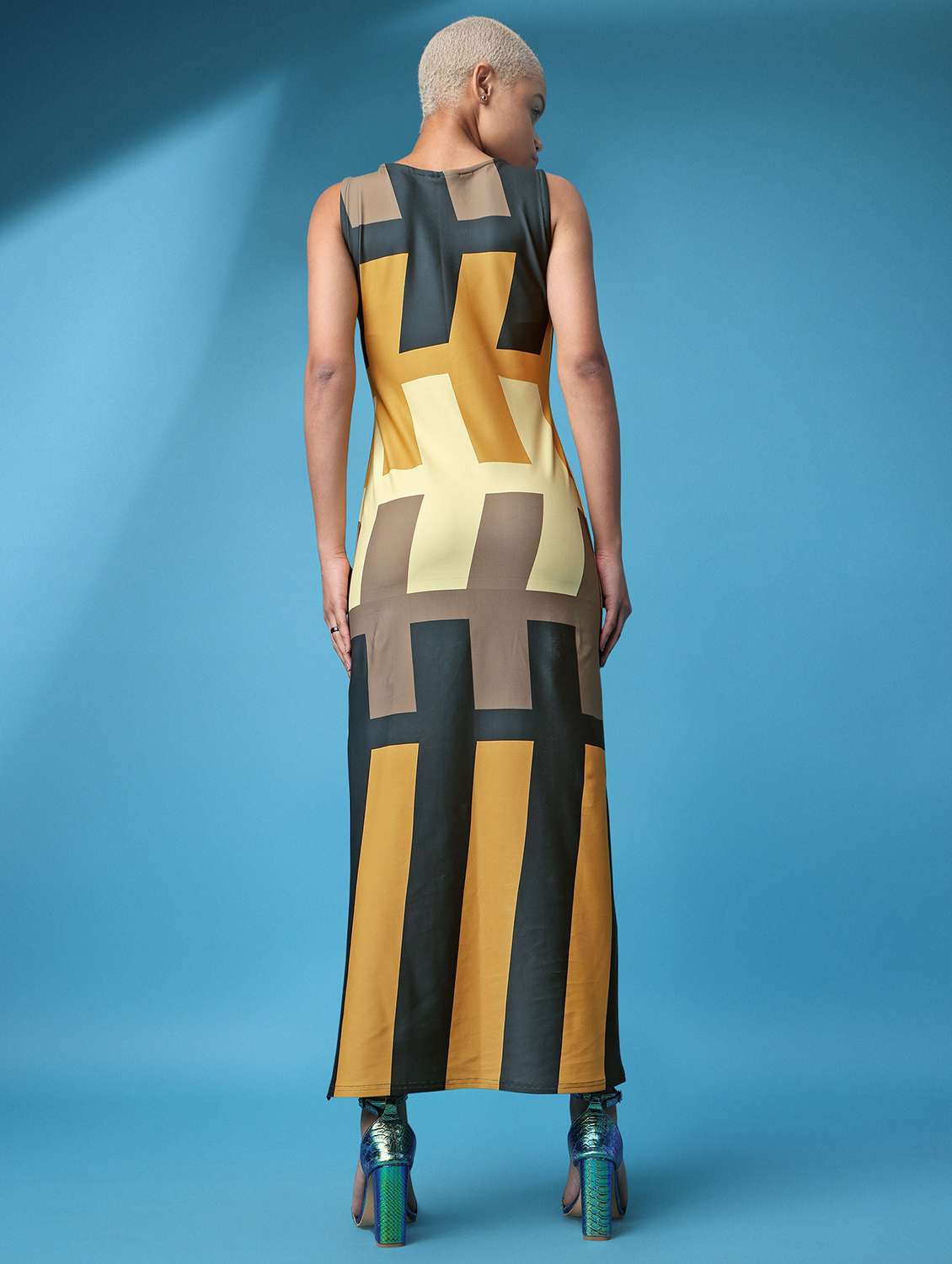 women printed sleeveless sheath dress - 22549309 -  Standard Image - 4