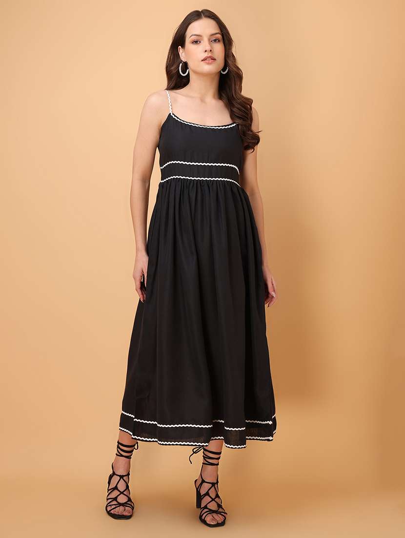 women solid shoulder strap fit and flare dress