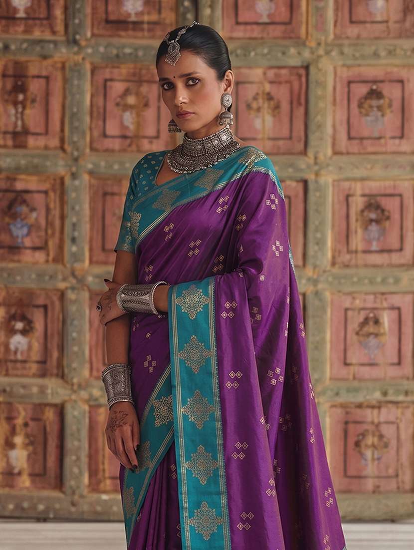 women self design banarasi saree with blouse - 22549707 -  Standard Image - 1