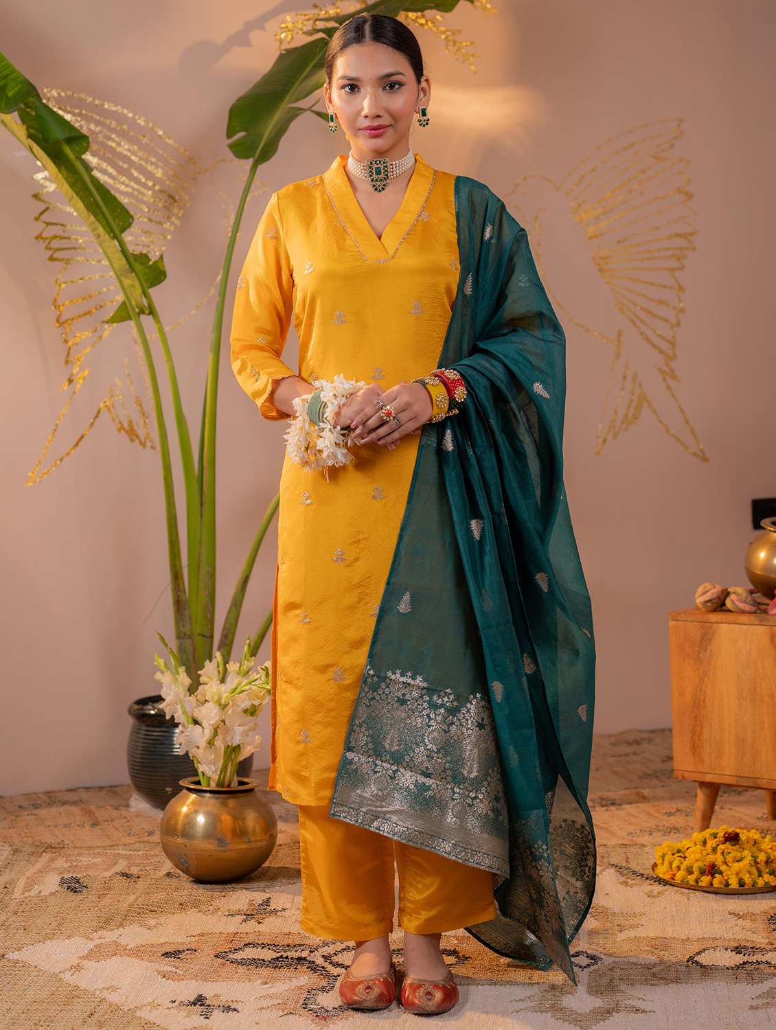 women embroidered v neck kurta pant with dupattta set