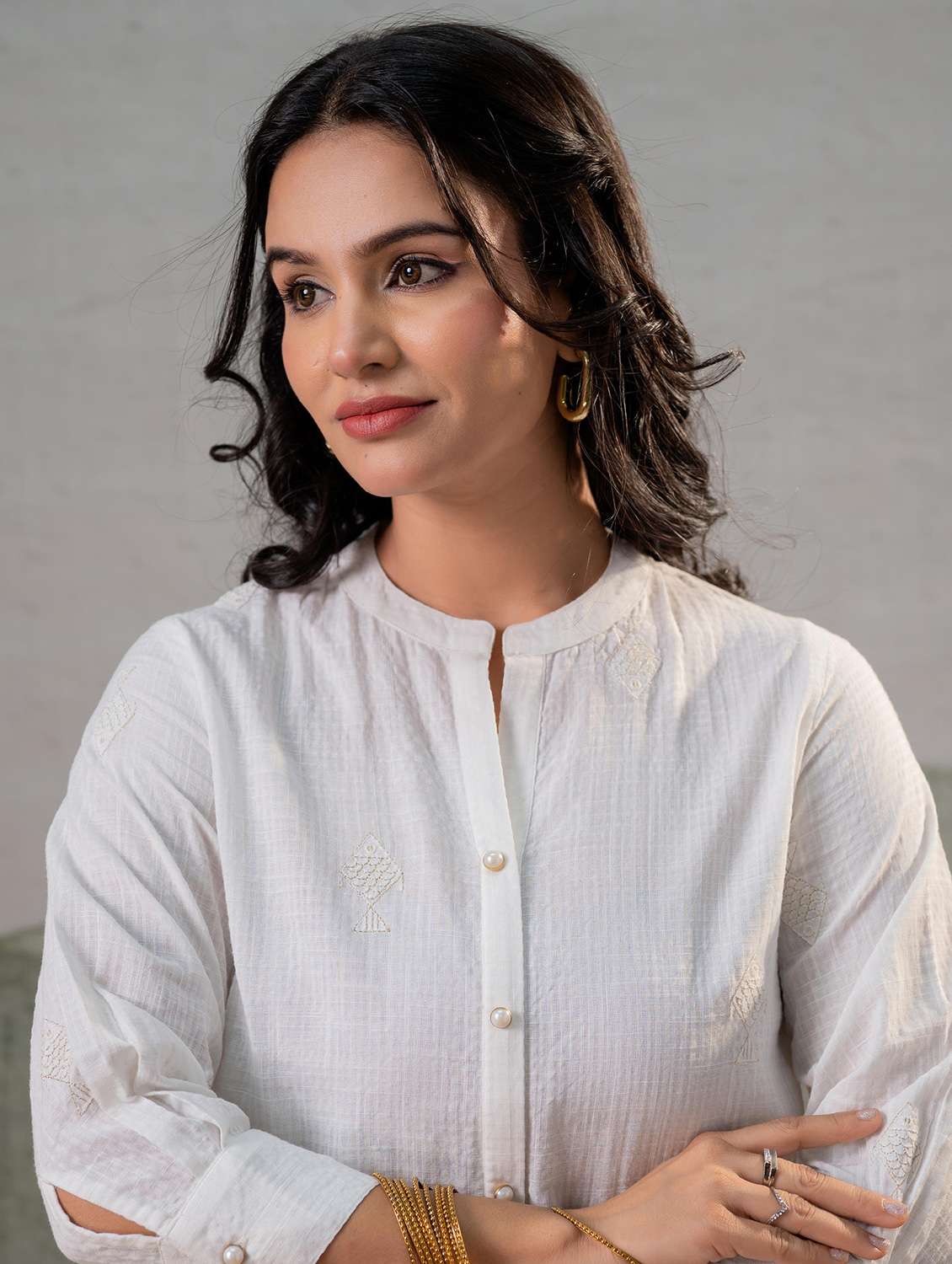 women self design three quarter sleeves straight kurta - 22550230 -  Standard Image - 1