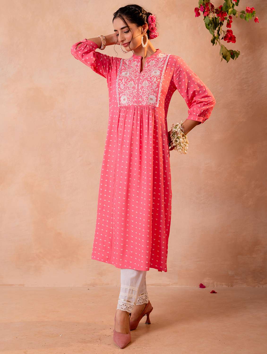 women printed three quarter sleeves straight kurta