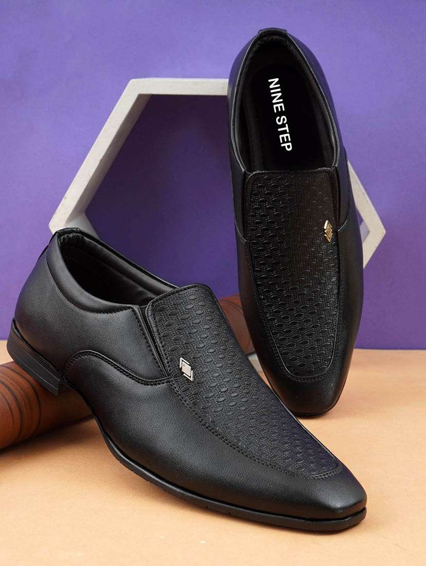 men black slip on formal shoes
