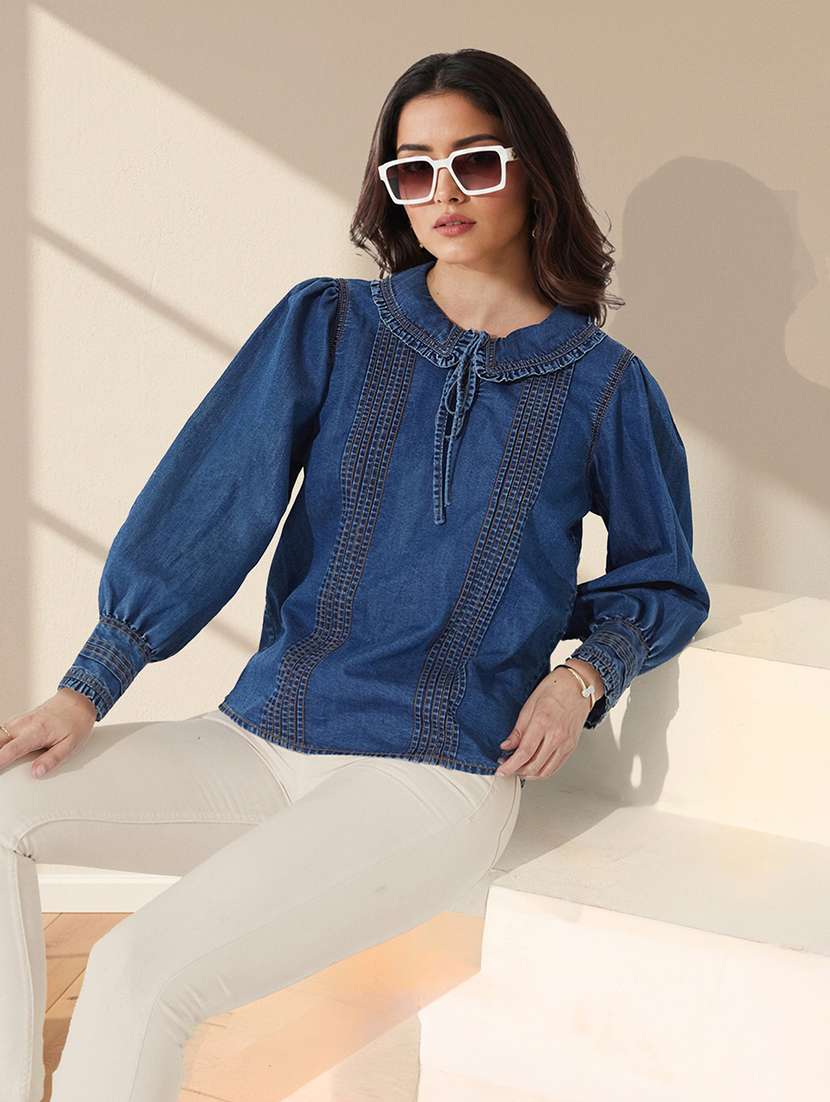 women solid tie up neck regular top